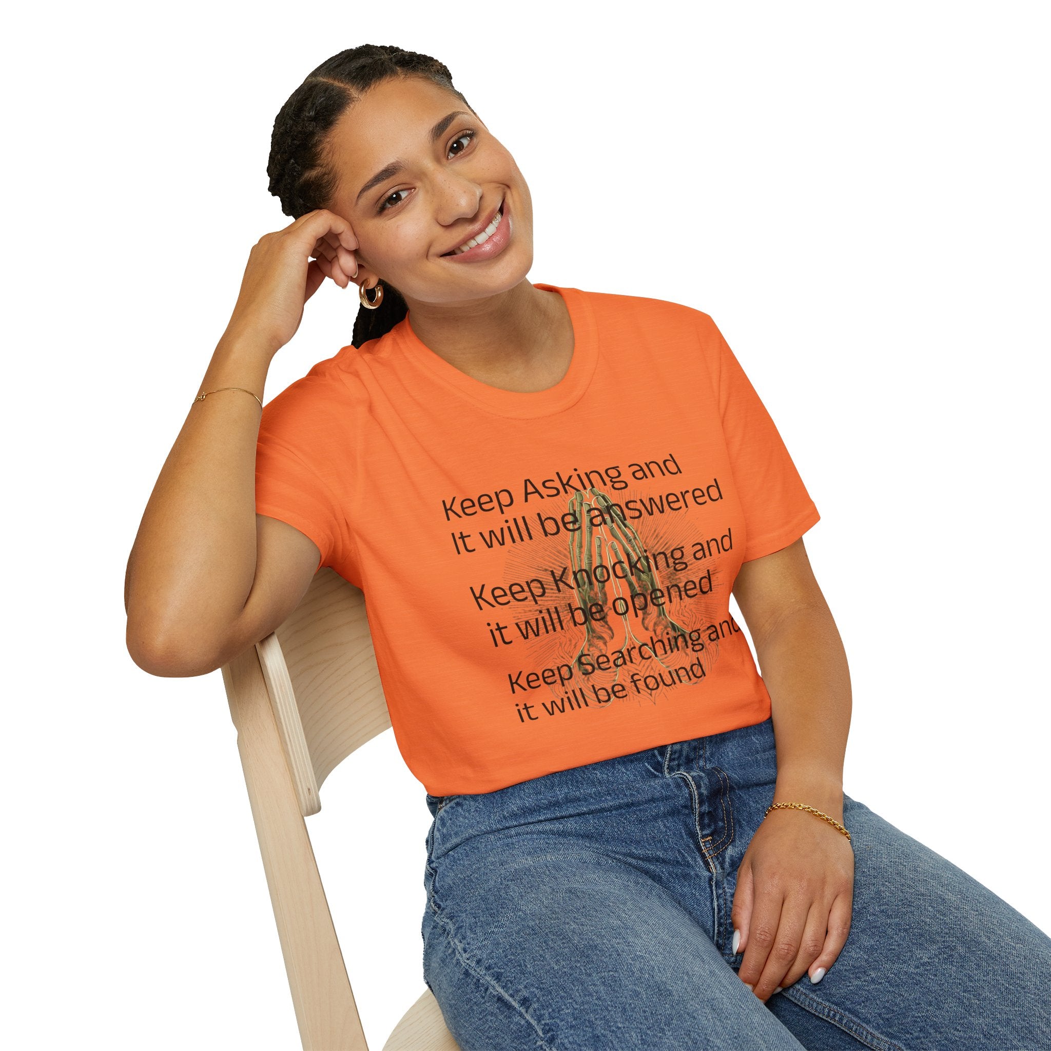 Motivational 'Keep Asking' Tee — Inspirational Quote T-Shirt with Gold Script A